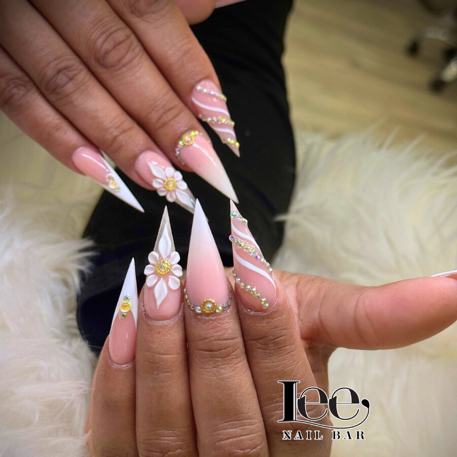 Apr 30 LEE NAIL BAR (4)